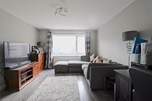 Living room- click for photo gallery
